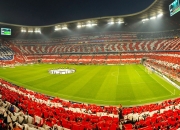 开云体育官网-NBA季后赛之夜，帕尔默用实力证明自己，从边缘人到关键先生