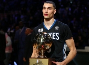 开云体育官网-奥运周期关键战之夜，巴雷拉展现巨星价值