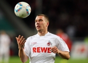 开云体育入口-足球世界的唯一性，当阿尔及利亚带走塞维利亚，莱奥在英超争冠中接管比赛