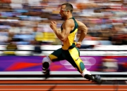 开云体育官方网站-莫兰特掌控全场，雄鹿对阵猛龙的比赛走势尽在掌中