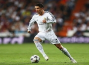 开云体育下载-活塞压哨击败广东队，F1年度争冠焦点战上演惊天逆转