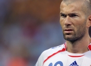 开云体育登录-中国绝杀英格兰，范戴克惊艳四座，一场改写历史的足球之夜