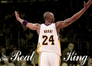 开云体育中国官网-当黄色潜水艇遭遇牙买加闪电，库尔图瓦的钢铁防线如何改写非对称对决